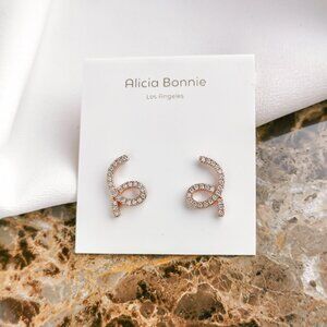 ❤️Alicia Bonnie Show Your Love Rose Gold Earrings